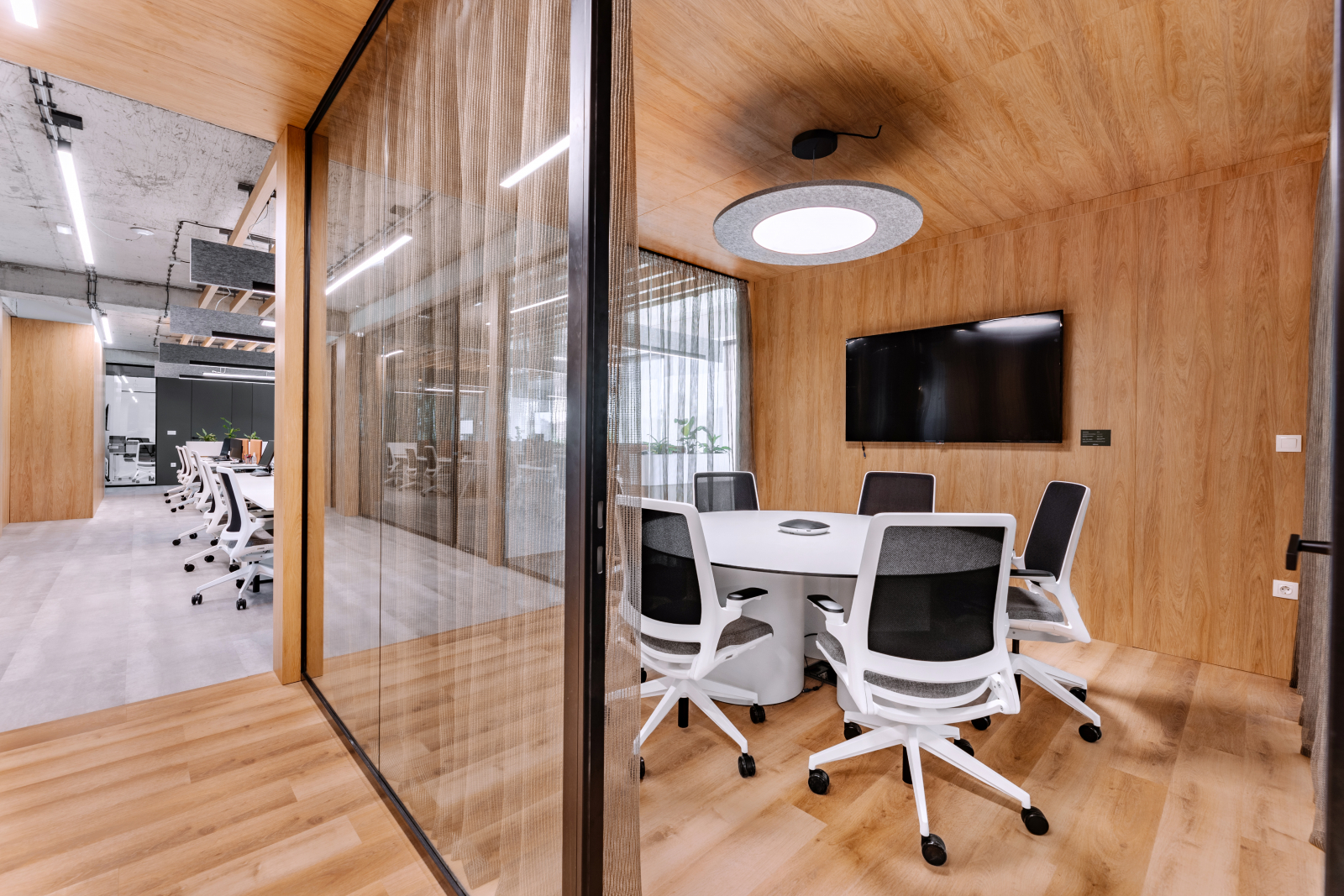 Astra-Einrichtung-für-Open-Space-Büros-2