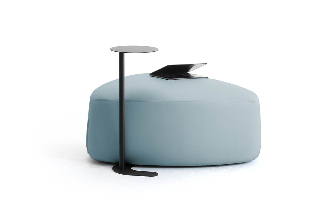 beistelltisch-c-form-f-poufs-moderne-sofas-orion-waw