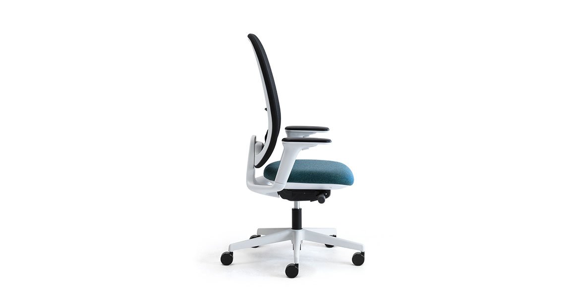 sessel-im-modernen-stil-f-buroarbeitsplatz-rush-img-21