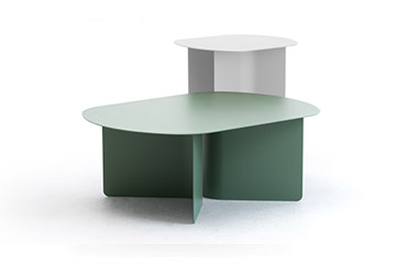Farbiger couchtisch mit modernem style und metallgestell SLIM
