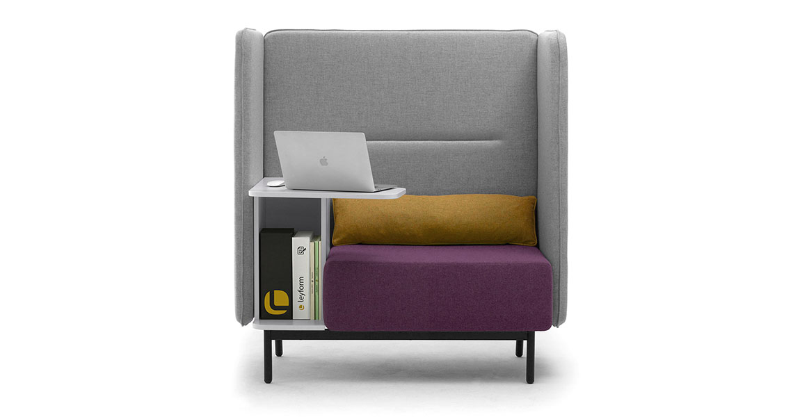 buro-lounge-sofa-m-tisch-und-trennwand-around-box-img-05