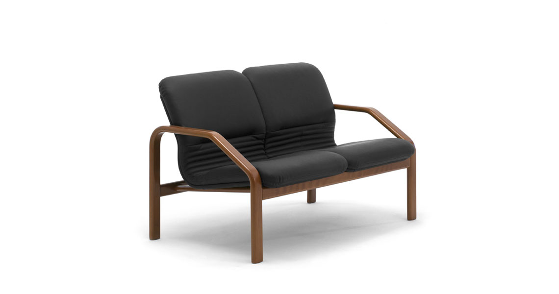 holzsofas-lounge-empfangssofas-woodline