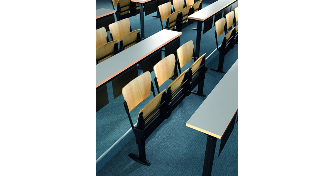banksystem-fur-die-universitare-und-auditorium-img-08